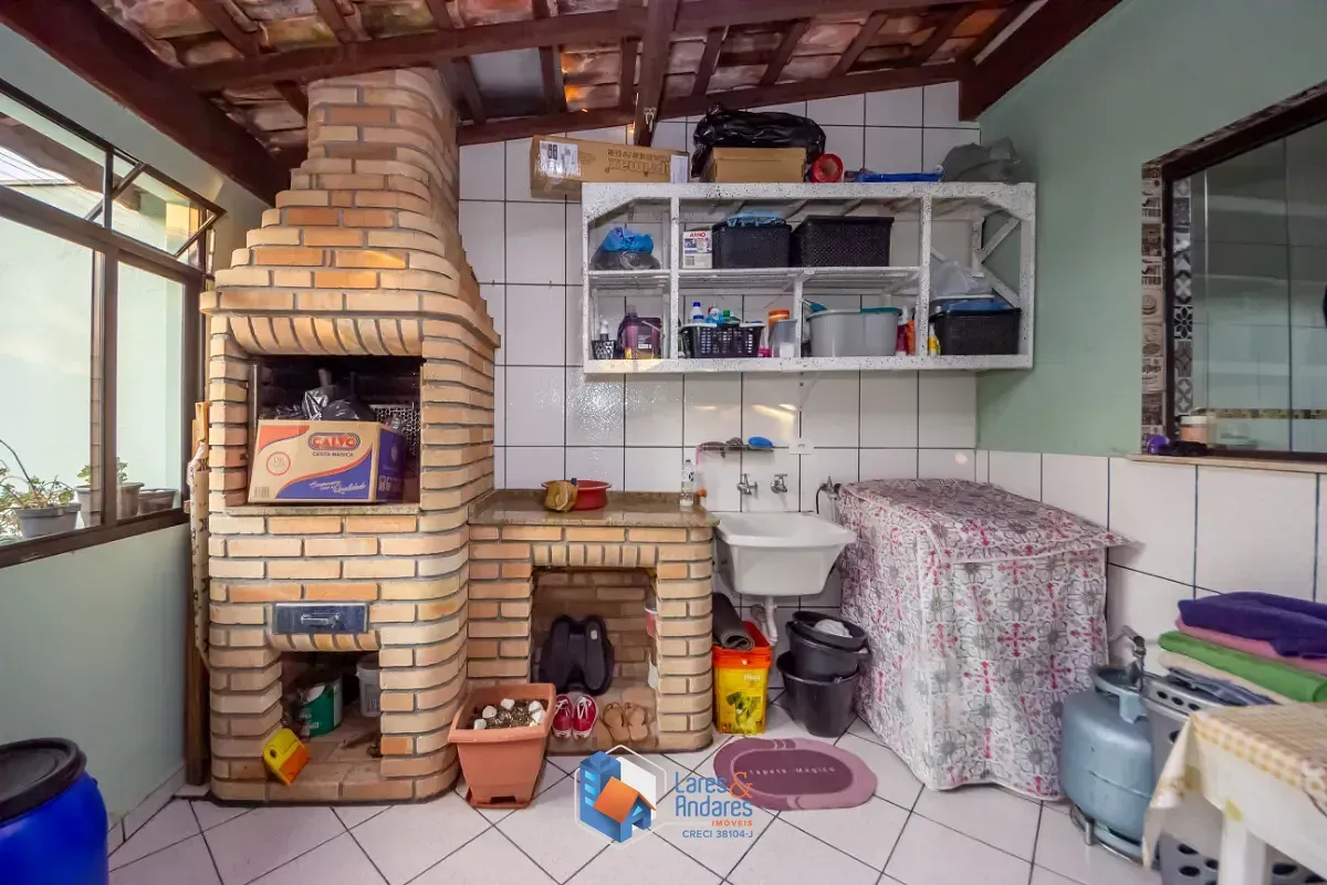 Imagem Sobrado para venda em Jardim Vivan com 2 quartos, 75m²