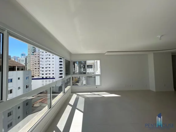 Imagem Apartamento Quadra Mar para Venda em Balneário Camboriú, CENTRO, 3 dormitórios, 3 suítes, 4 banheiros, 3 vagas