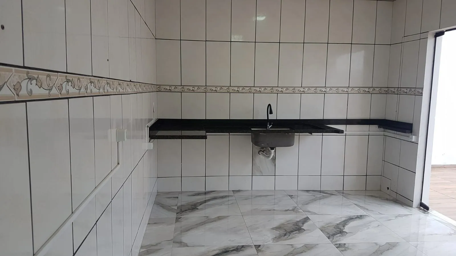 Imagem Casa a venda com amplo espaço