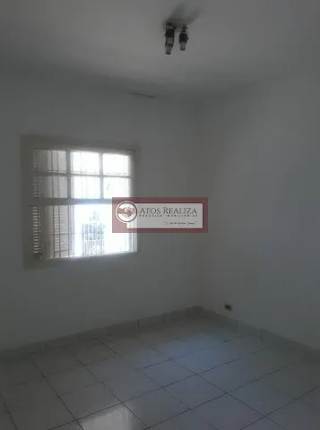 Imagem Casa térrea com edícula em Jardim Ernestina - São Paulo