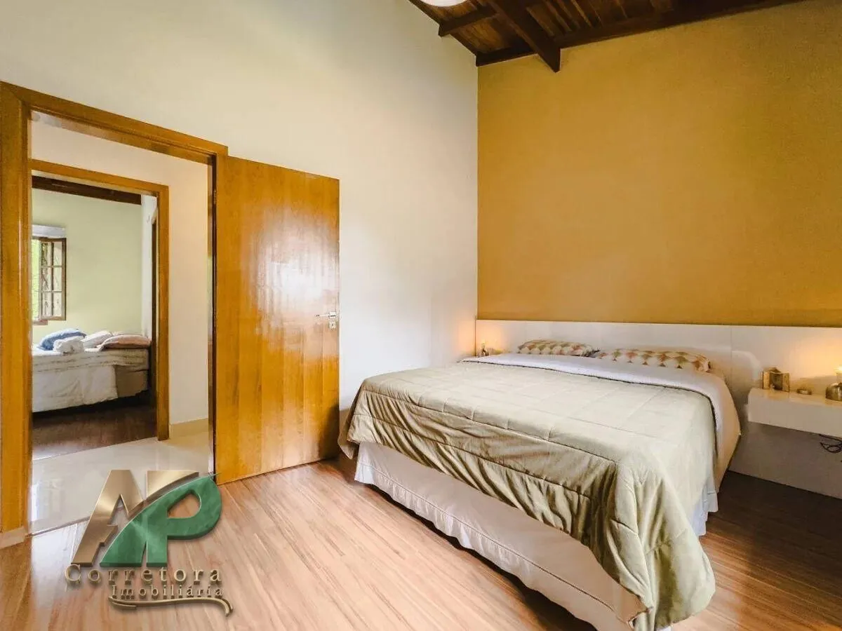 Imagem Chácara / Casa Térrea em Cotia | 1.500m² de Terreno | R$ 585 Mil