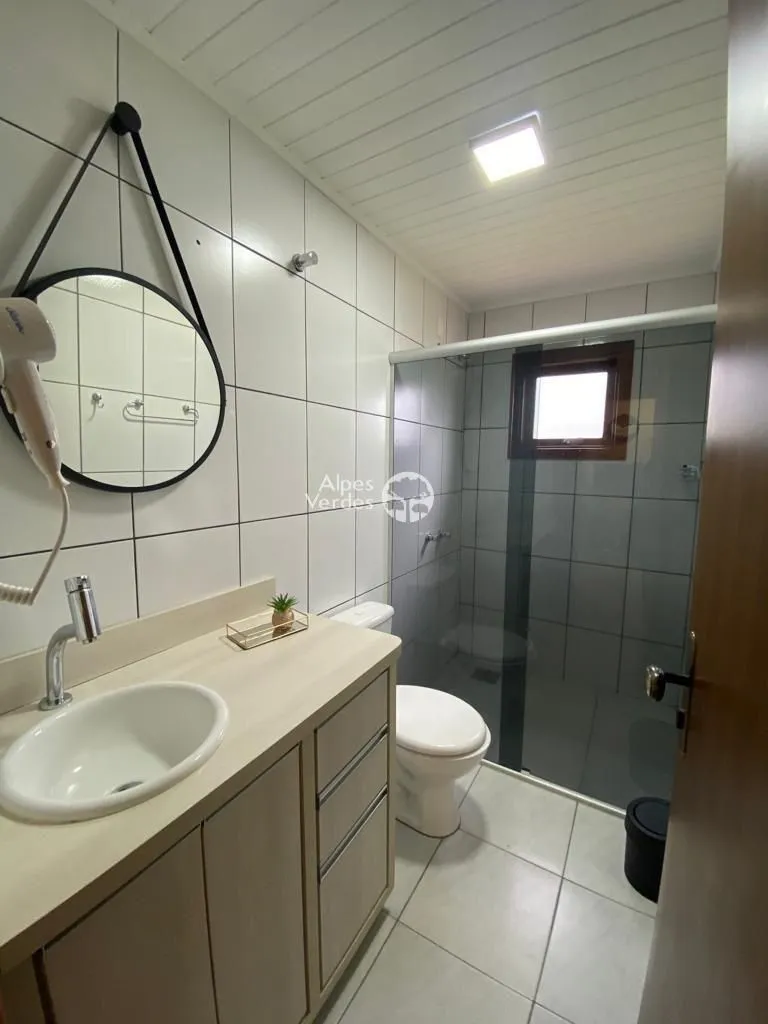 Imagem Vende-se casa com 3 dormitorios a 5 minutos da catedral de pedra