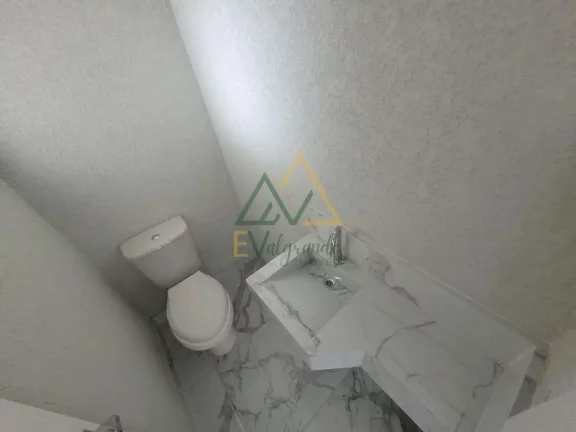 Imagem Sobrado à venda Xaxim Curitiba PR