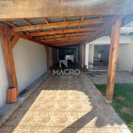 Imagem Casa c/ piscina | Barra | 3 quartos (2 suítes) | 140m²