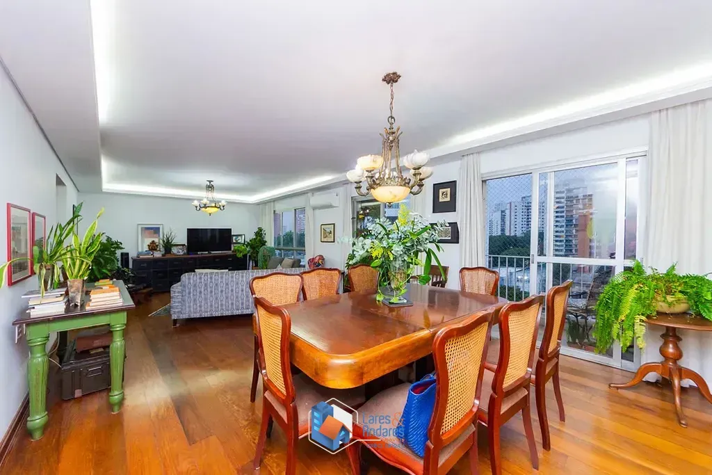 Foto do imóvel Apartamento à venda 4 Quartos 1 Suite 2 Vagas 180M² Campo Belo São Paulo - SP em Rua Morais de Barros