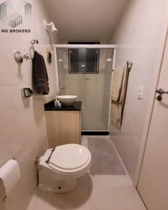 Imagem Apartamento à venda no Maracanã, Rio de Janeiro-RJ: 2 quartos, 1 suíte, 2 salas, 1 vaga, 81m² de área. Venha conferir!