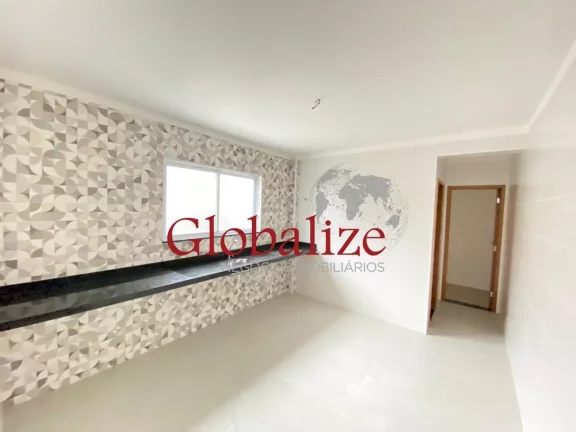 Imagem CASA SOBREPOSTA COM 4 QUARTOS,SENDO 2 SUÍTES,5 BANHEIROS,2,VAGAS NO BAIRRO DO CAMPO GRANDE EM SANTOS POR R$1.550.000,00