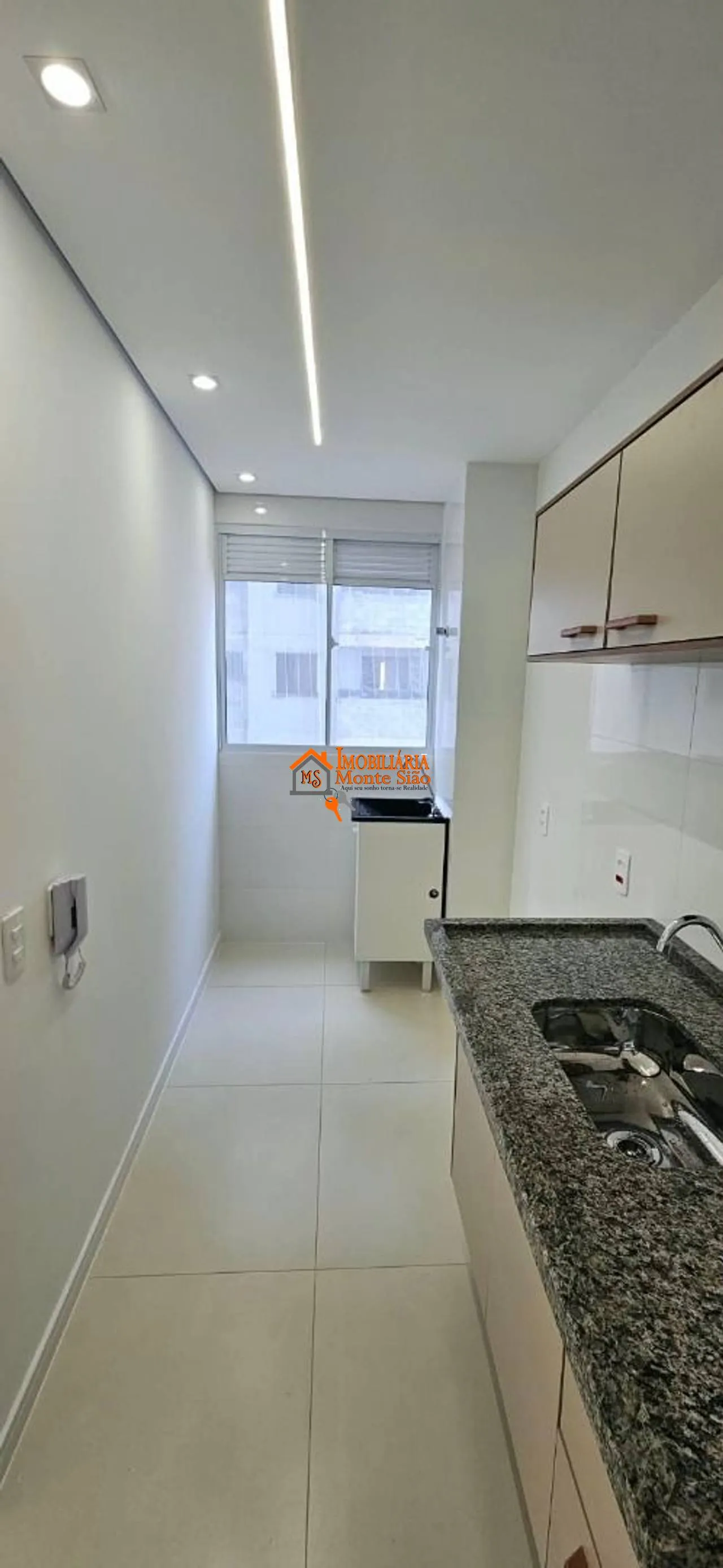 Imagem Apartamento com 2 dormitórios à venda, 43 m² por R$ 240.000,00 - Vila Nova Bonsucesso - Guarulhos/SP