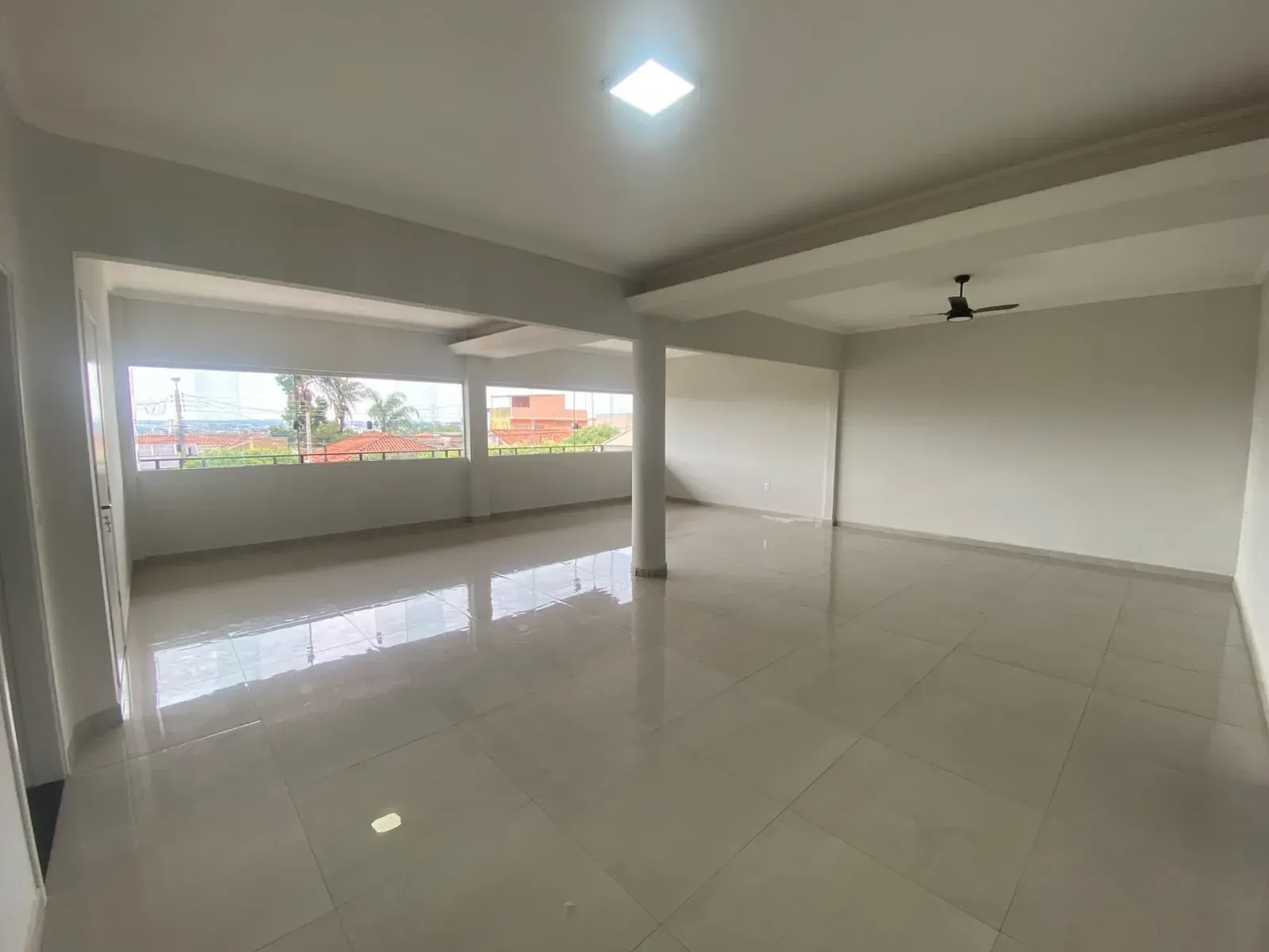 Foto do imóvel: Sobrado com 5 Quartos à Venda, 340 m² em Jardim Manoel del Arco