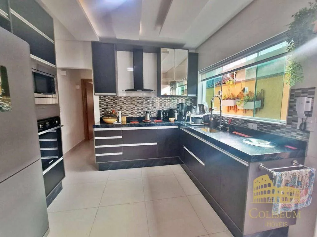 Imagem Casa com 2 dormitórios à venda, 94 m² por R$ 700.000,00 - Vilamar - Praia Grande/SP