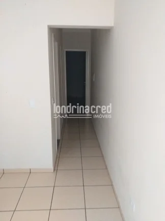 Imagem Casa na Zona Norte de Londrina – 70m², 2 dormitórios, sala, cozinha, 1 vaga e área gourmet com churrasqueira em ótima localização!