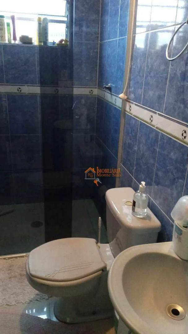 Imagem Sobrado com 5 dormitórios à venda, 300 m² por R$ 650.000,00 - Jardim Silvia - Guarulhos/SP