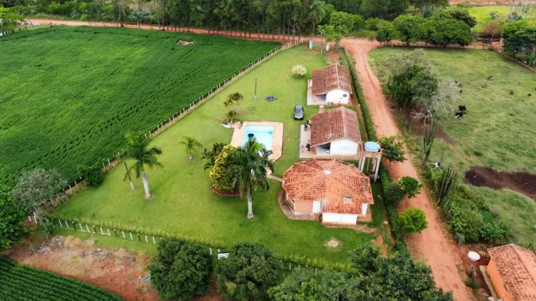 Foto do imóvel Sítio com 4 alqueires de TERRA VERMELHA em Tatuí interior de São Paulo