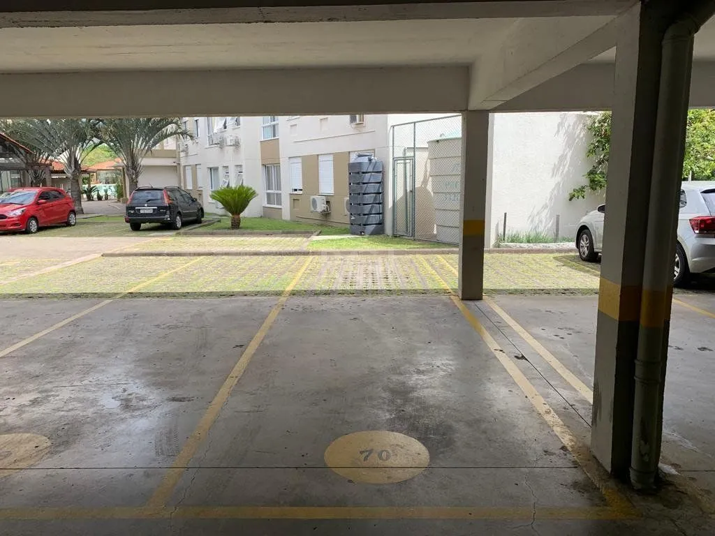 Imagem Lindo apartamento com vista e posição solar privilegiada.