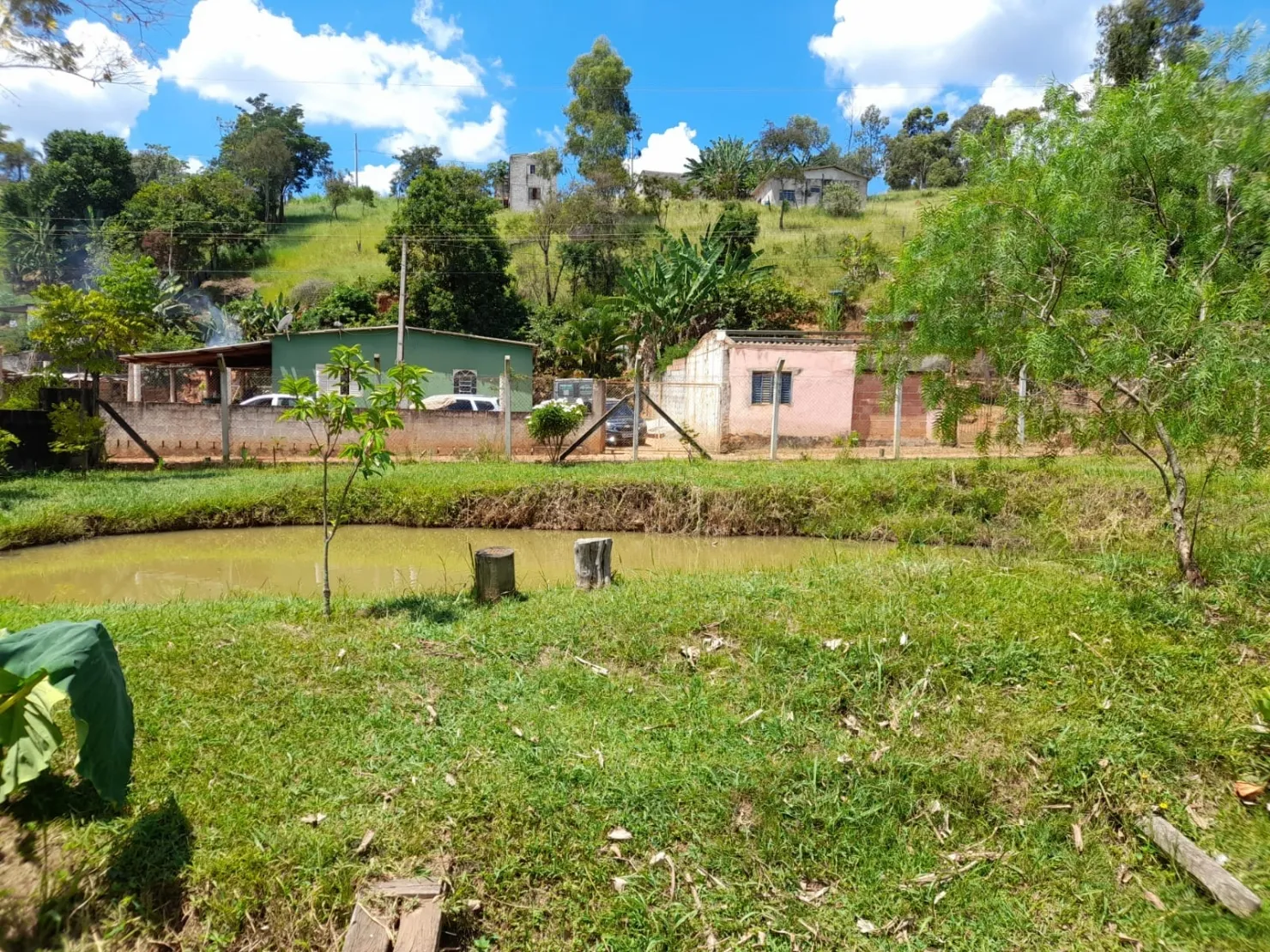Imagem Chácara à venda 3 Quartos, 3 Suites, 20 Vagas, 8600M², Goiabal, Pindamonhangaba - SP