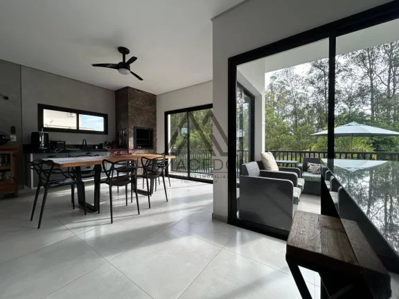 Imagem Casa dos Sonhos em frente ao Lago - Ninho Verde 1