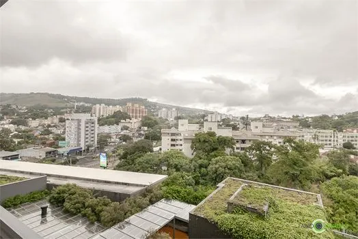 Imagem Studio à venda em Porto Alegre, Teresópolis, com 1 quarto, 36m2
