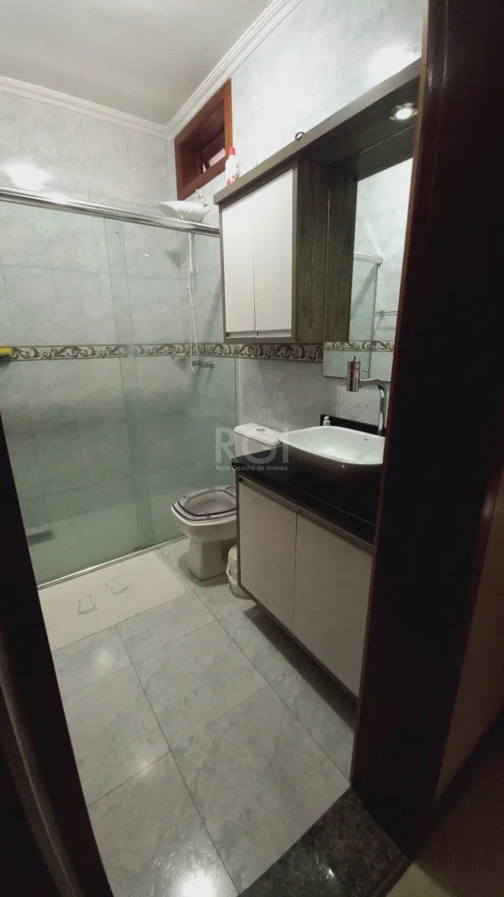 Imagem Casa para Venda - 135m², 3 dormitórios, sendo 1 suites, 2 vagas - Vale Do Sol