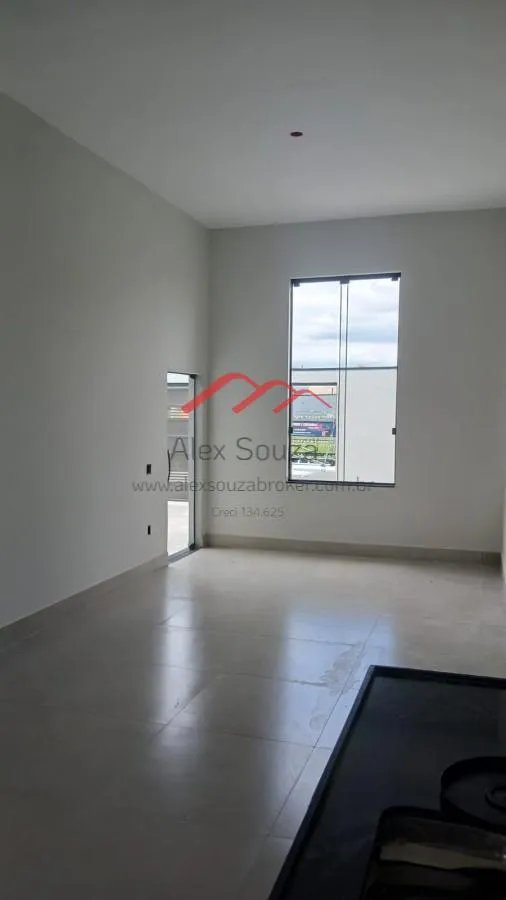 Imagem Casa para Venda em Hortolândia, Parque Bellaville, 2 dormitórios, 1 suíte, 1 banheiro, 2 vagas