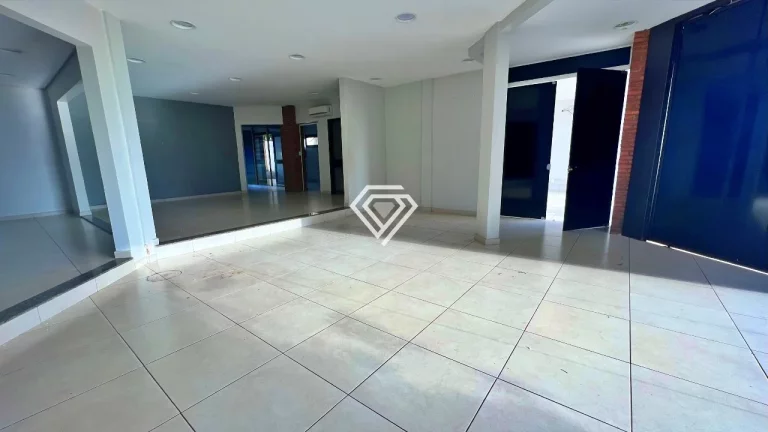 Imagem Sobrado com 398 m² para Locação na 204 Sul