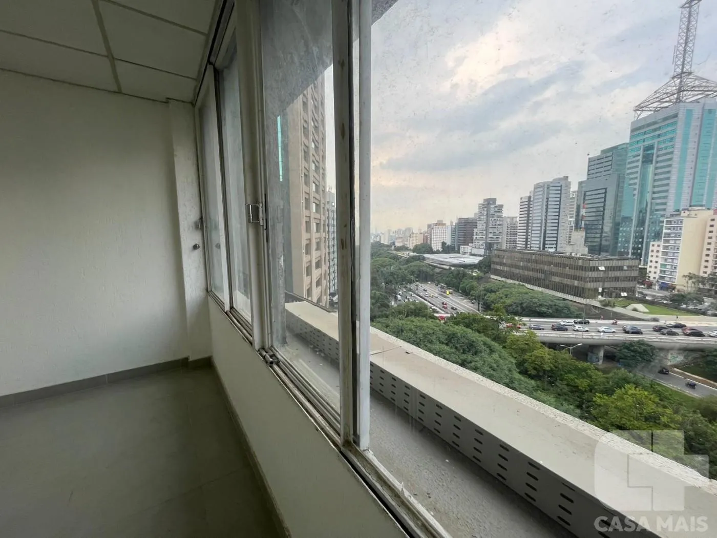 Imagem Sala Comercial para Locação em São Paulo / SP no bairro Vila Madalena