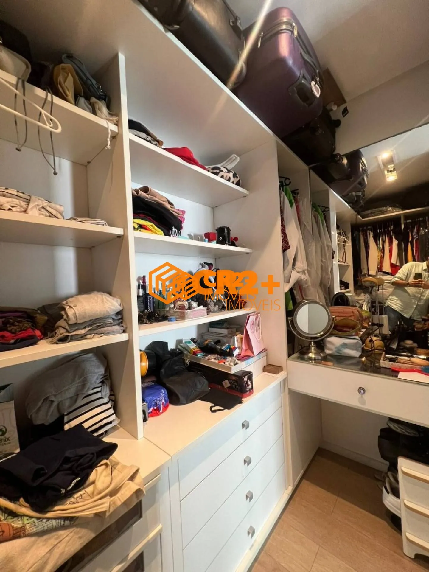 Imagem Apartamento à Venda com 03 quartos, 01 suíte em Boa Viagem com 137M².