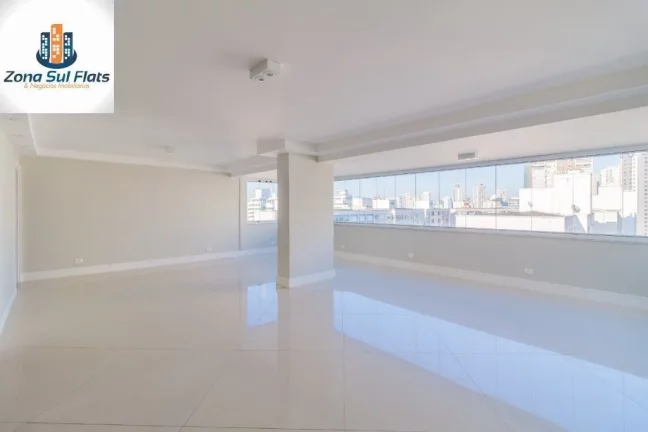 Imagem Cobertura à Venda Na Aclimação Com 4 Dormitórios Sendo 3 Suítes e 3 Vagas
