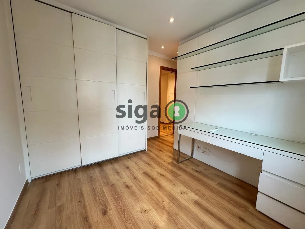 Imagem LINDO APTO 218M 3 SUITES MUITO AMPLO