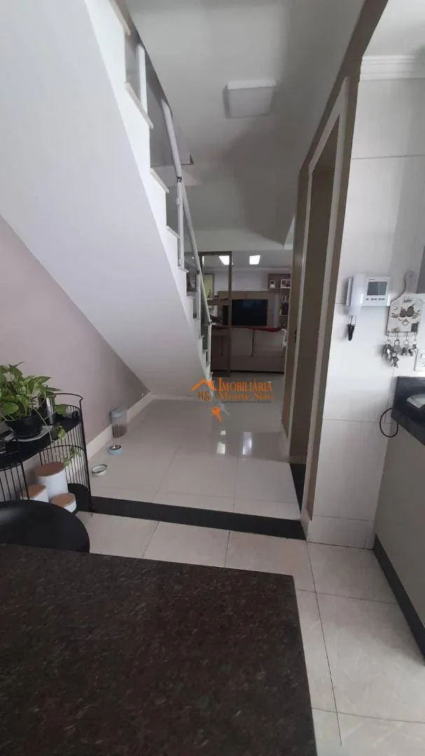 Imagem Sobrado com 3 dormitórios à venda, 380 m² por R$ 1.100.000,00 - Jardim Santa Clara - Guarulhos/SP