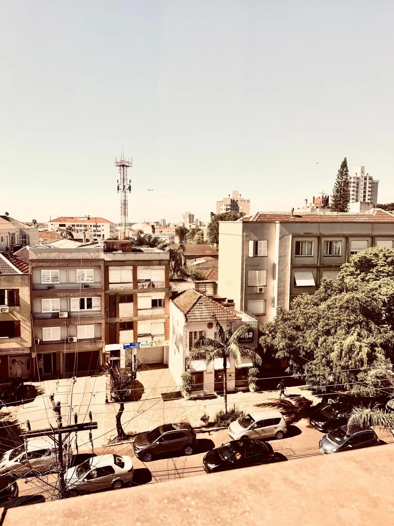 Imagem EXCELENTE SALA COMERCIAL À VENDA - Av. Cristóvão Colombo, 2427