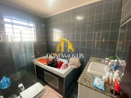 Imagem Casa térrea 320 m² 5 dorms 3 suítes 3 vagas Parque dos Pássaros SBC