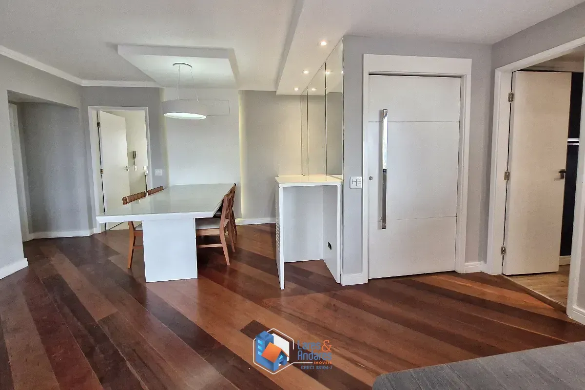 Imagem Apartamento para venda em Chácara Inglesa com 4 quartos, sendo 2 suítes, 156m²