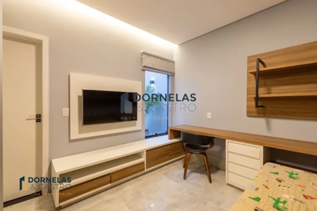 Imagem CASA ALTO PADRÃO CONDOMÍNIO FECHADO NO GUARAPARK, GUARÁ II, 3 SUÍTES + LAZER COMPLETO