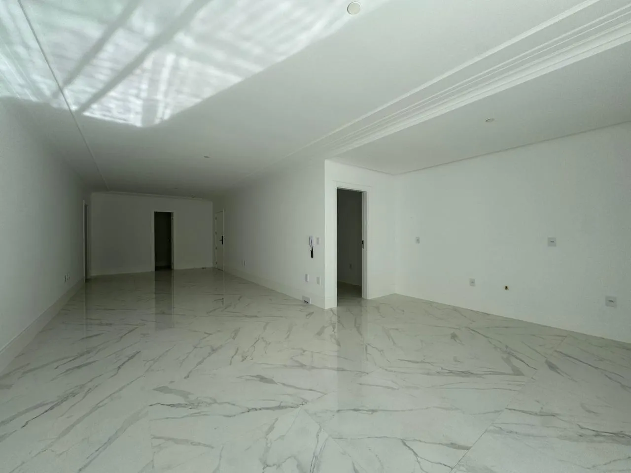 Imagem Apartamento à venda com 185m2 por R$ 2.998.000,00