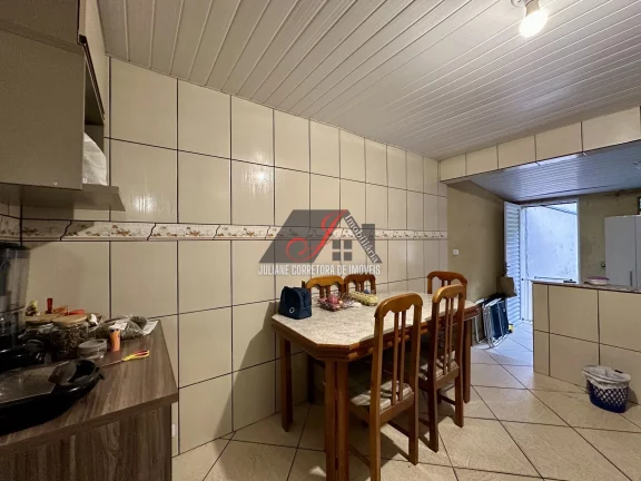 Imagem Casa à venda, bairro Campo Comprido em Curitiba.