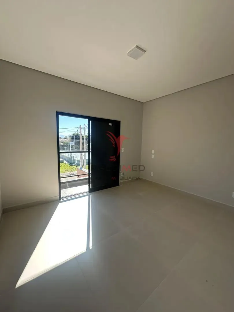 Imagem Casa no Condomínio Vila Nova em Guaratinguetá