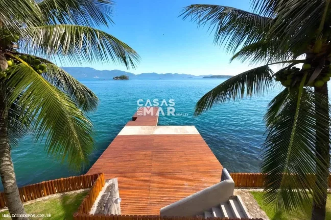 Imagem Casa em Condomínio para Venda em Angra dos Reis / RJ