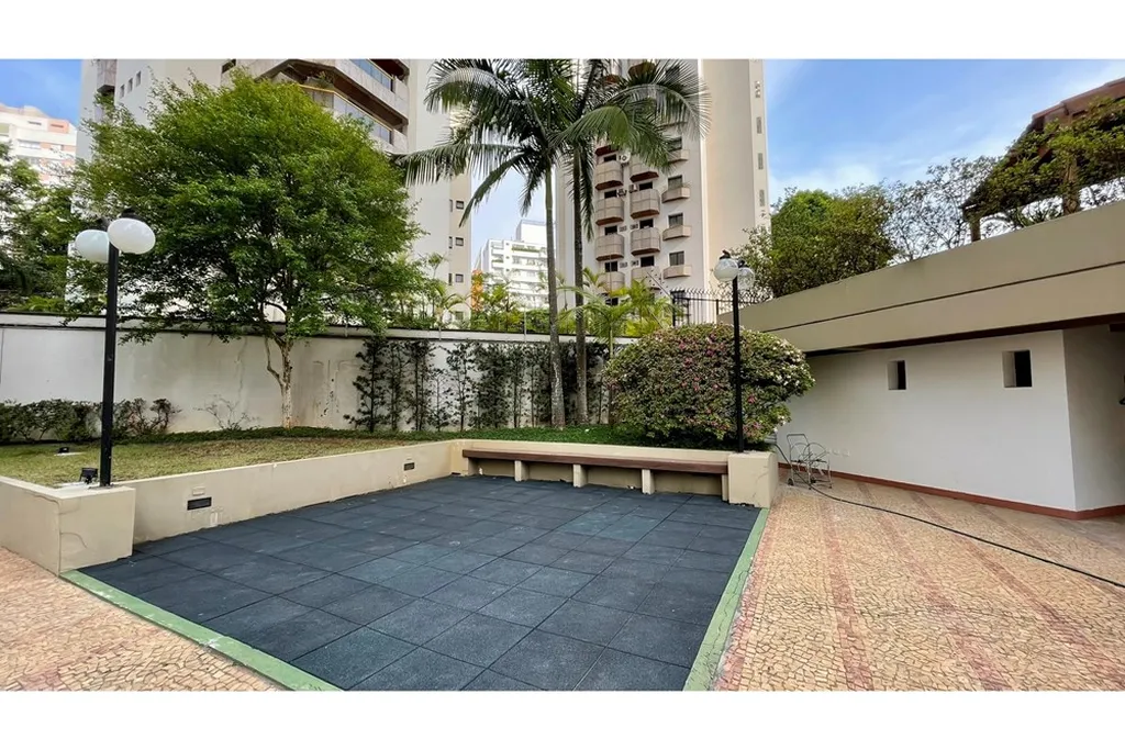 Imagem Cobertura à venda em São Paulo, Campo Belo, com 4 quartos, 447m2