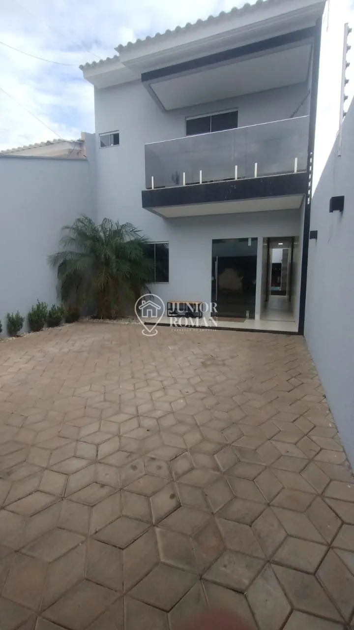 Imagem SOBRADO SUÍTE MASTER COM CLOSET 3 DORM. E PISCINA NO BAIRRO BANDEIRANTES - BARREIRAS/BA