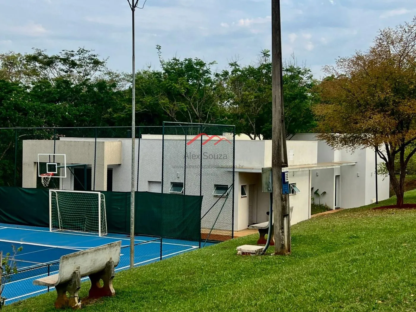 Imagem Sobrado em Condomínio para Venda em Paulínia, Betel, 4 dormitórios, 4 suítes, 5 banheiros, 4 vagas