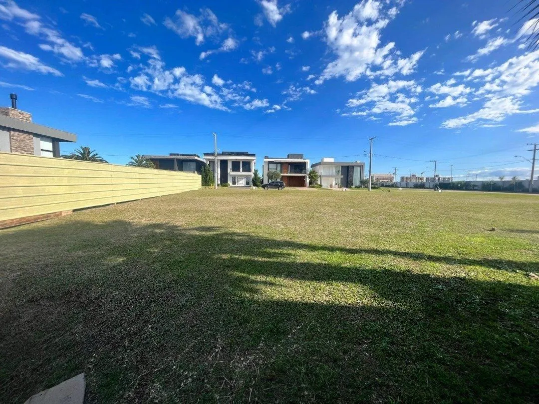Imagem Terreno em Atlântida Sul