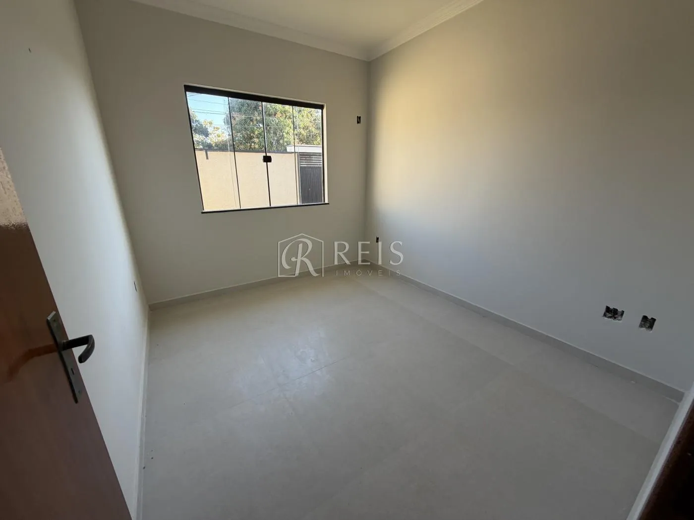 Imagem Casa para Venda em Rio das Ostras, Enseada das Gaivotas, 3 dormitórios, 1 suíte, 2 banheiros, 4 vagas