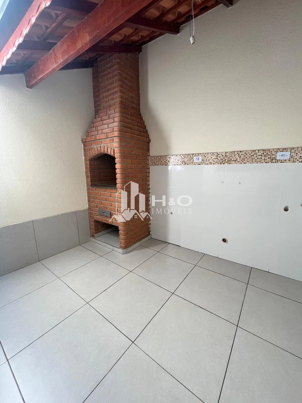 Imagem Sobrado Frontal à Venda - Vila Talarico - 2 Suítes confortáveis !