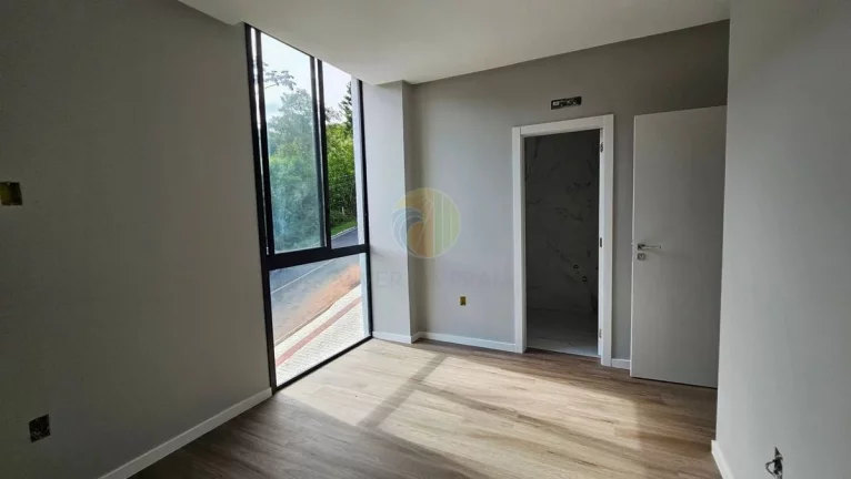 Imagem Casa Triplex Ariribá