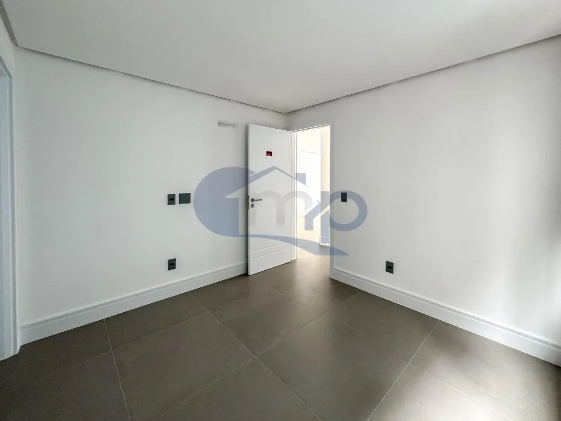 Imagem Apartamento á venda com 2 suítes no Predial em Torres/RS