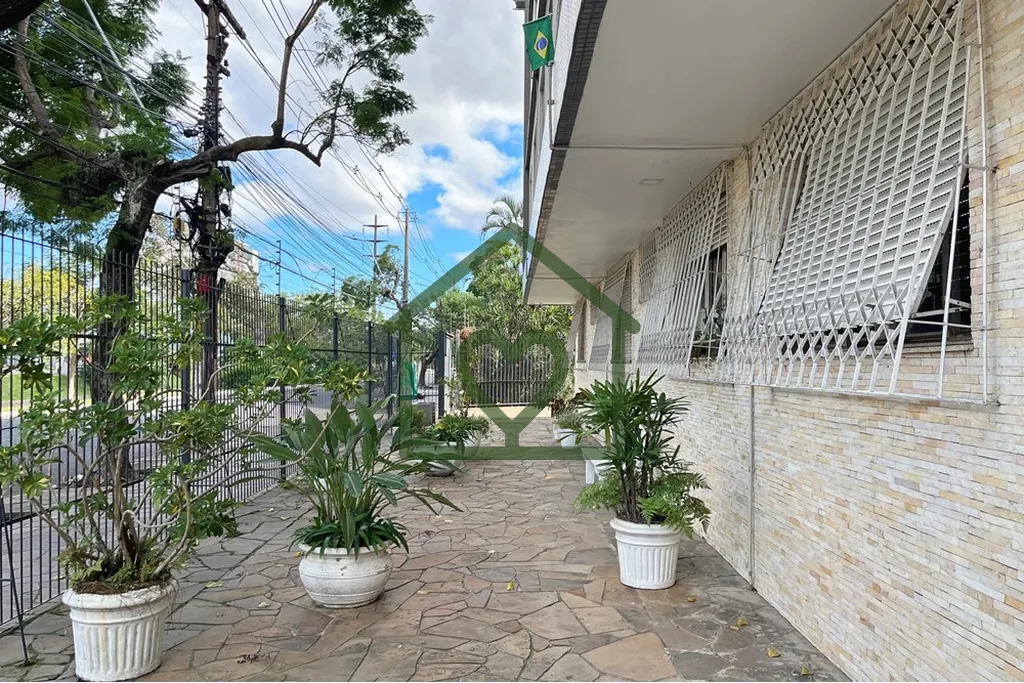 Imagem Venha conhecer o apartamento no bairro Menino Deus, em Porto Alegre. Esta é uma oportunidade em adq...