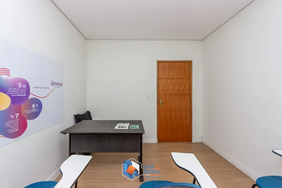 Imagem Casa comercial para venda em Itaquera, 100m²