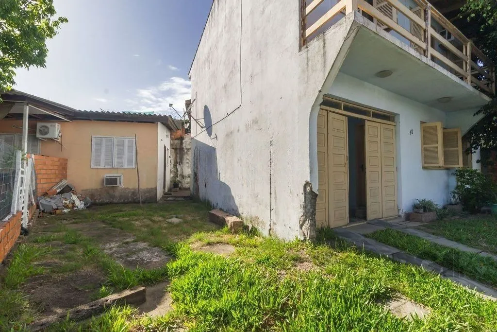 Imagem Casa de 3 dormitórios, bairro Sarandi