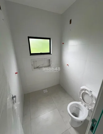 Imagem Sobrado à Venda em Sertão do Maruim - 3 Dormitórios, R$620k