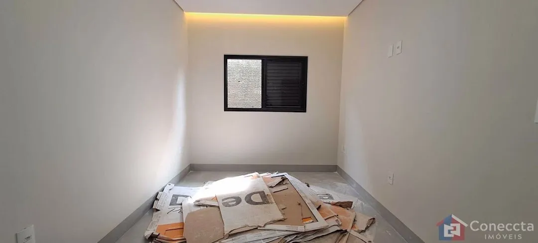 Imagem Casa com 3 dormitórios à venda, 231 m² por R$ 750.000,00 - Afonso Queiroz - Patos de Minas/MG
